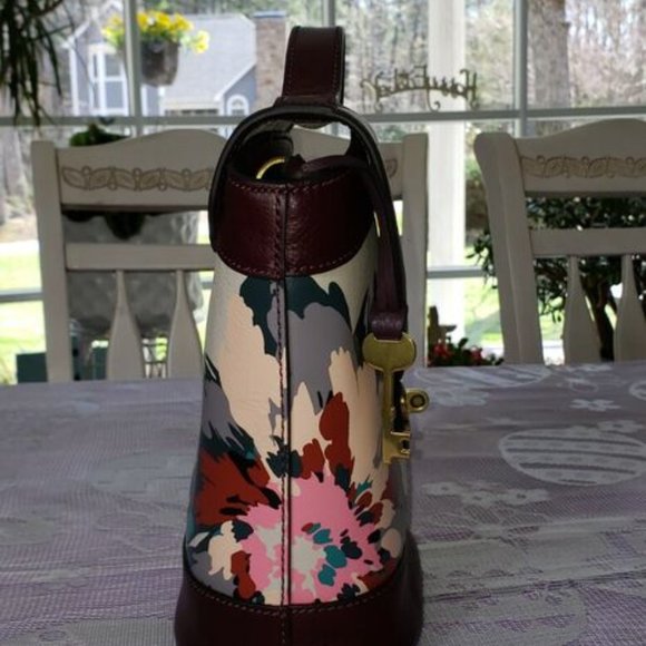 Fossil Clara Bucket Satchel Crossbody Handbag w/Logan RFID Wallet, EUC - Picture 3 of 11